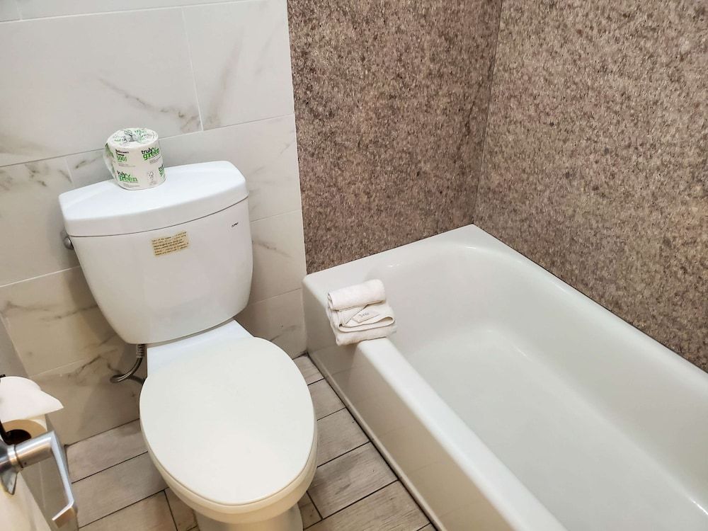 Studio 6 National City, CA - Naval Base San Diego Standard Room, 2 Queen Beds, Non Smoking, Kitchenette 12