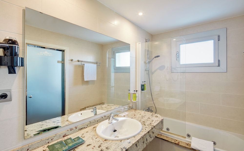 Sercotel President Classic Double Room 3