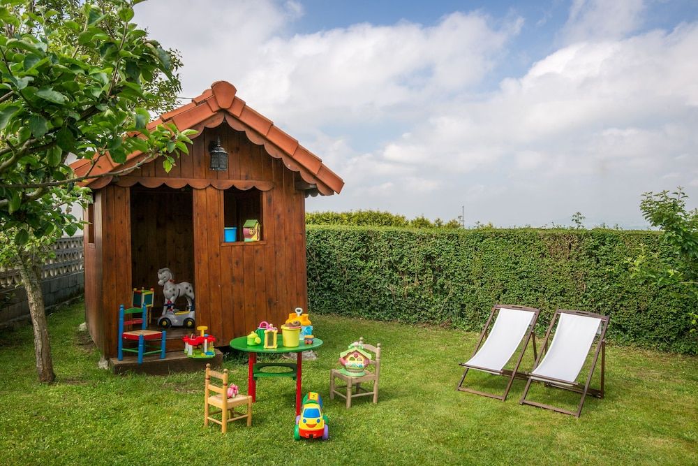 Children's Play Area