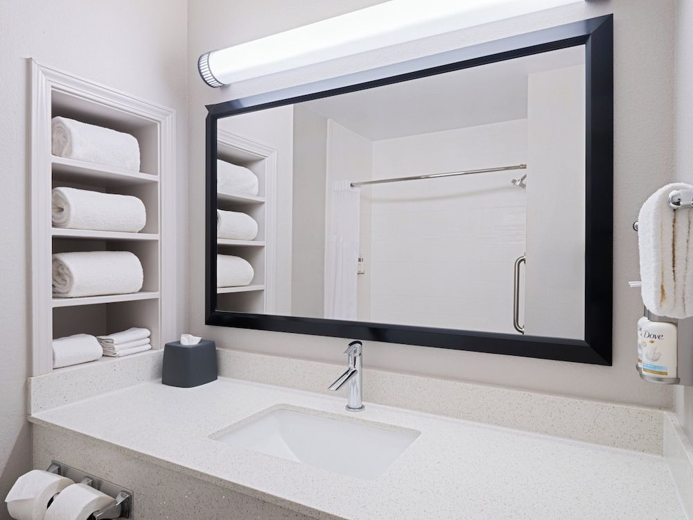 Garner Hotel Longview South by IHG