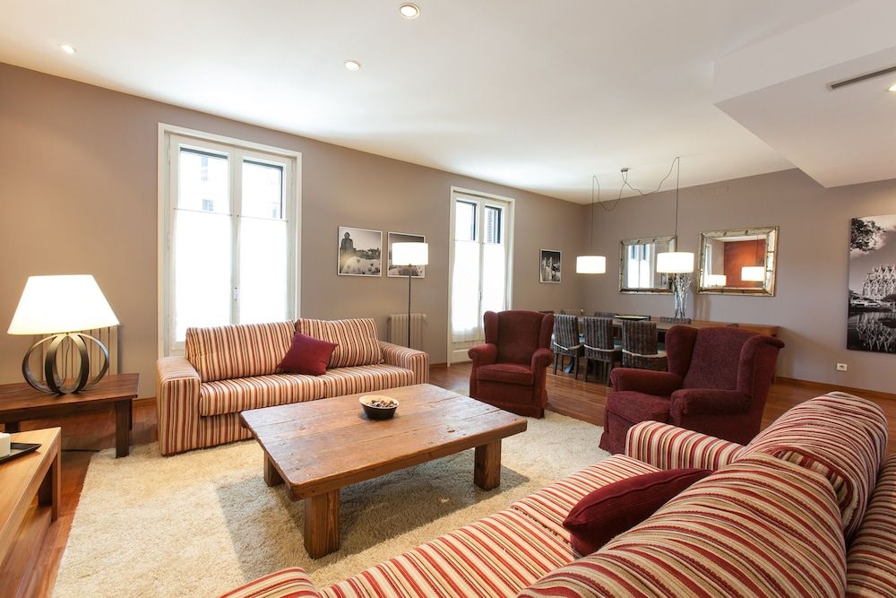 undefined Serennia Apartments Ramblas-Pl.Catalunya 4