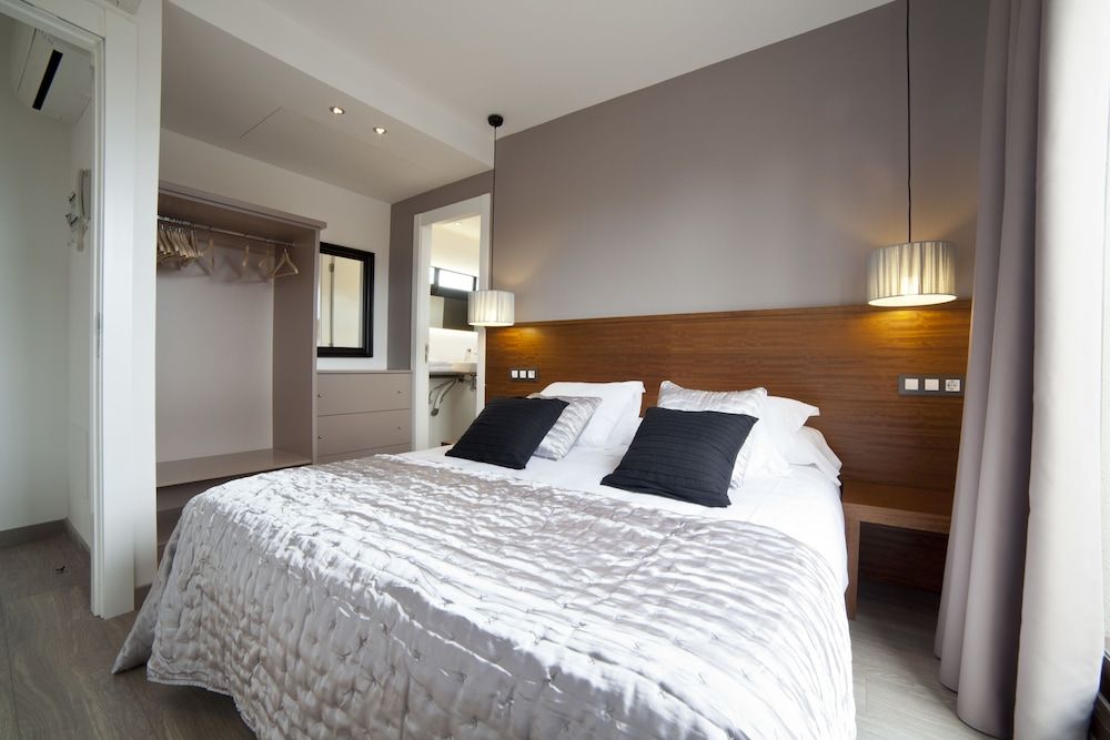 undefined Serennia Apartments Ramblas-Pl.Catalunya 10