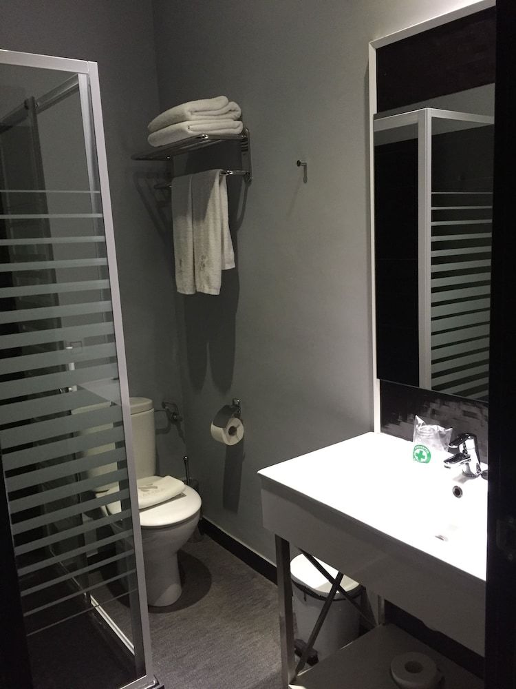 Amra Barcelona Gran Via Double Room, Balcony 10