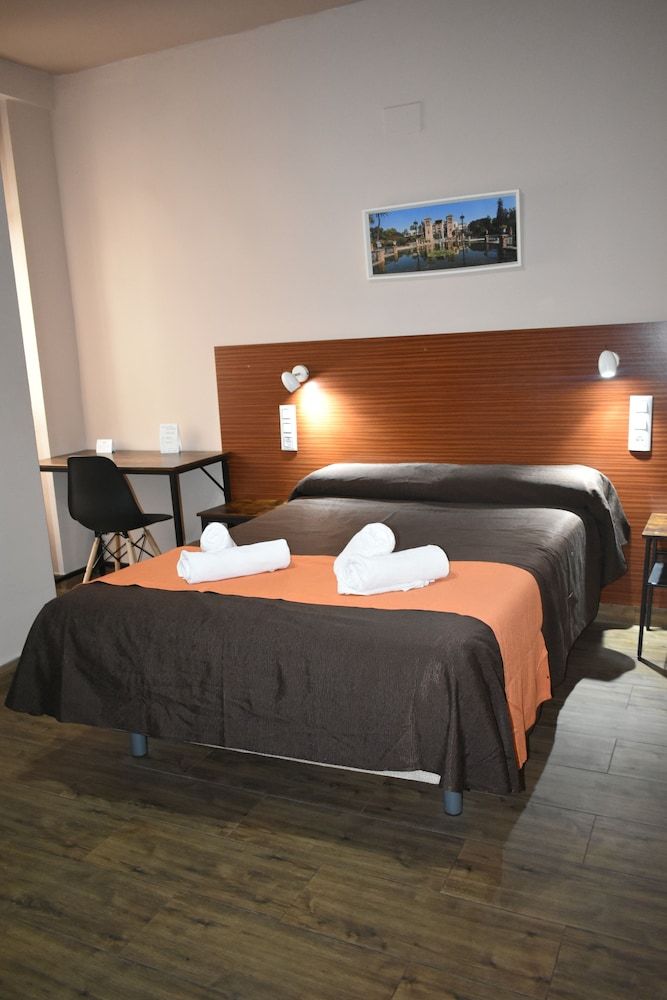 Hostal Alamare Double or Twin Room 2