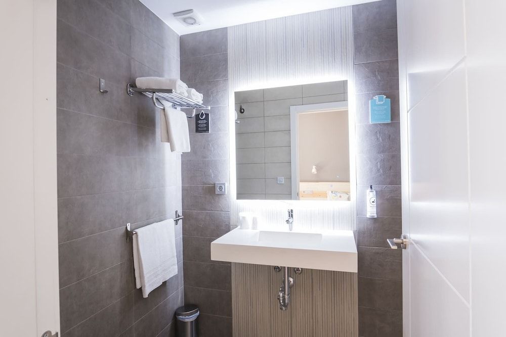 Hotel Alda Centro Ponferrada Double or Twin Room 8