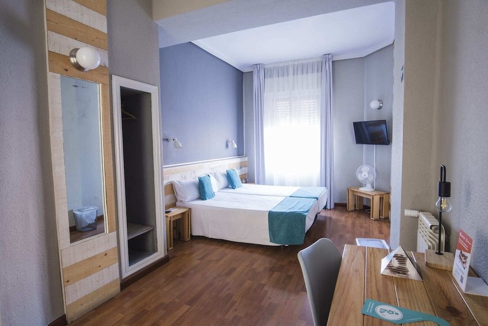 Hotel Alda Centro Ponferrada Double or Twin Room 5