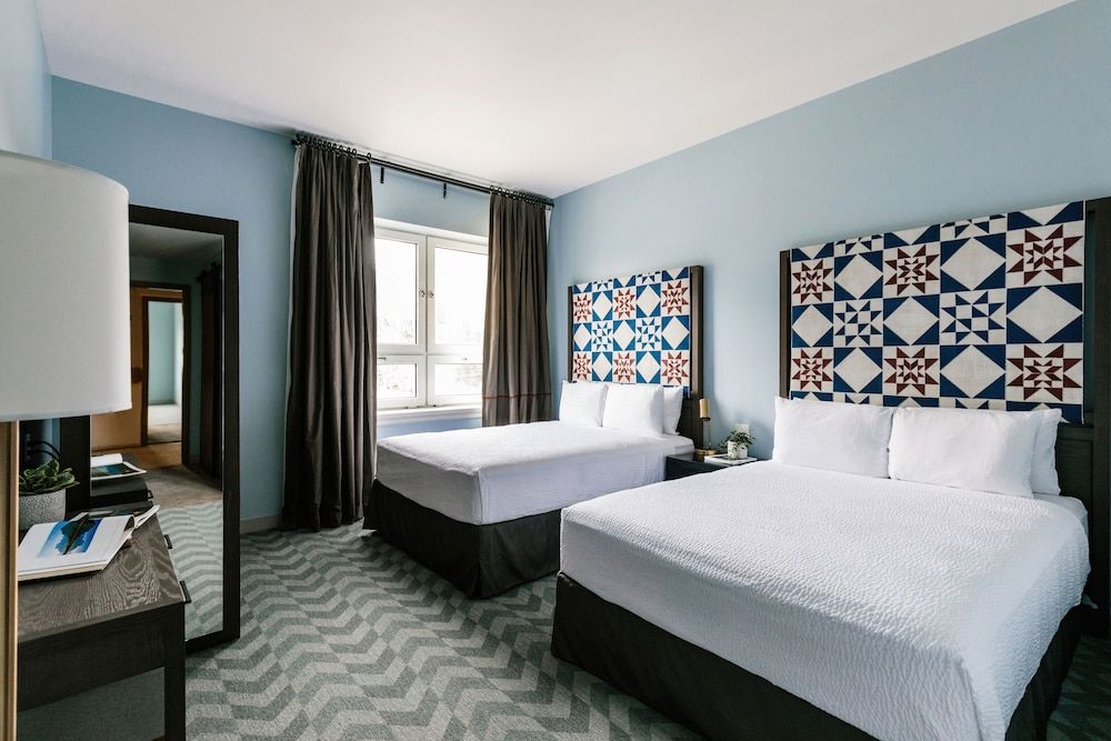 undefined Mount Royal Hotel 8