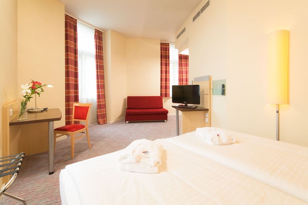 undefined Hotel Exe City Park