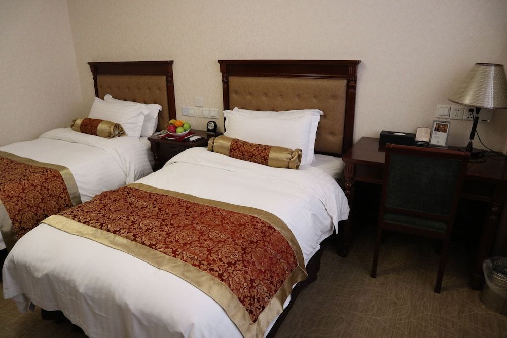 undefined Jin Jiang Pacific Hotel Shanghai 5