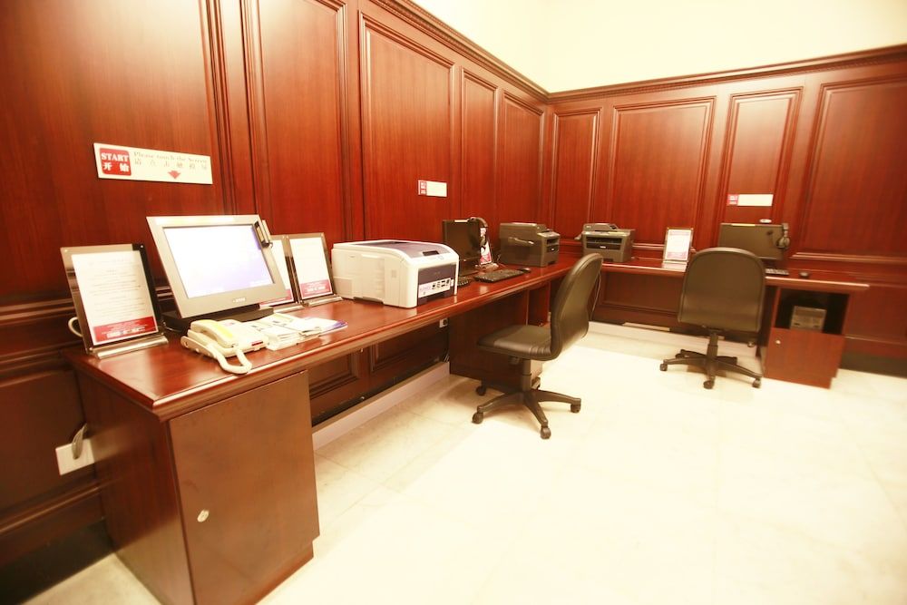 undefined Jin Jiang Pacific Hotel Shanghai 7
