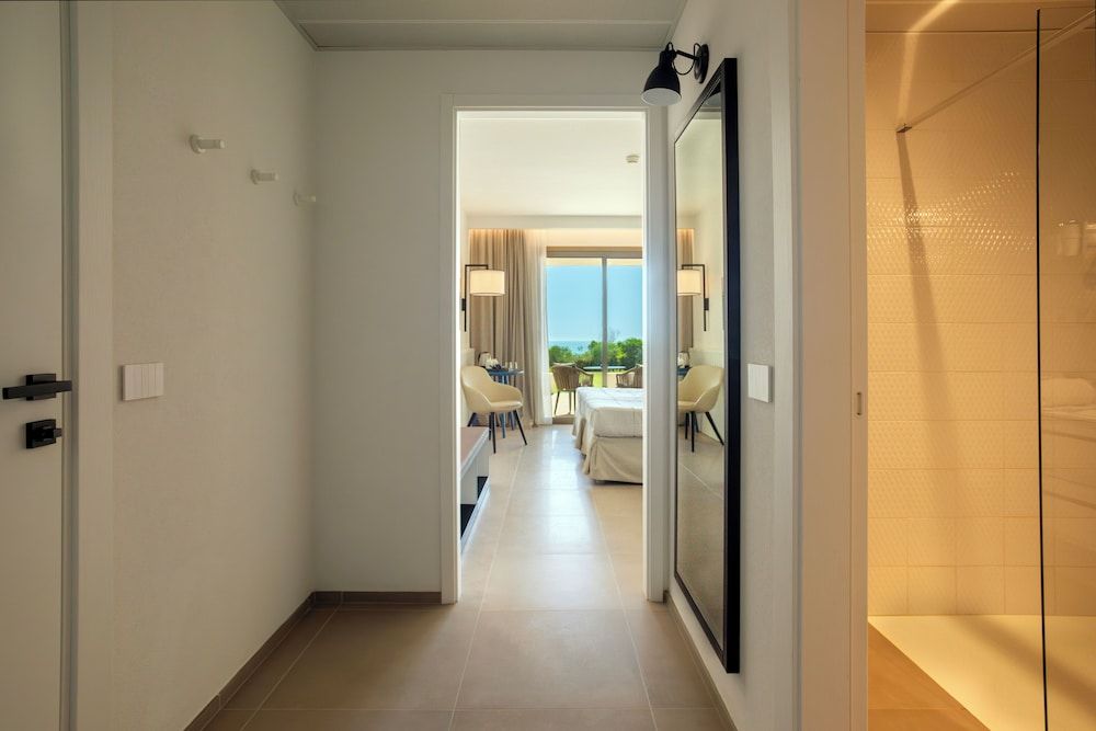Superior Triple Room (includes 1 free Spa access per person per stay)