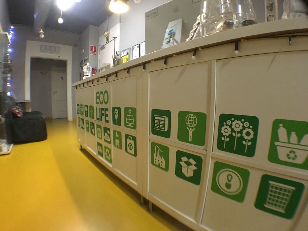 undefined Sleep Green - Certified Eco Youth Hostel Barcelona 9
