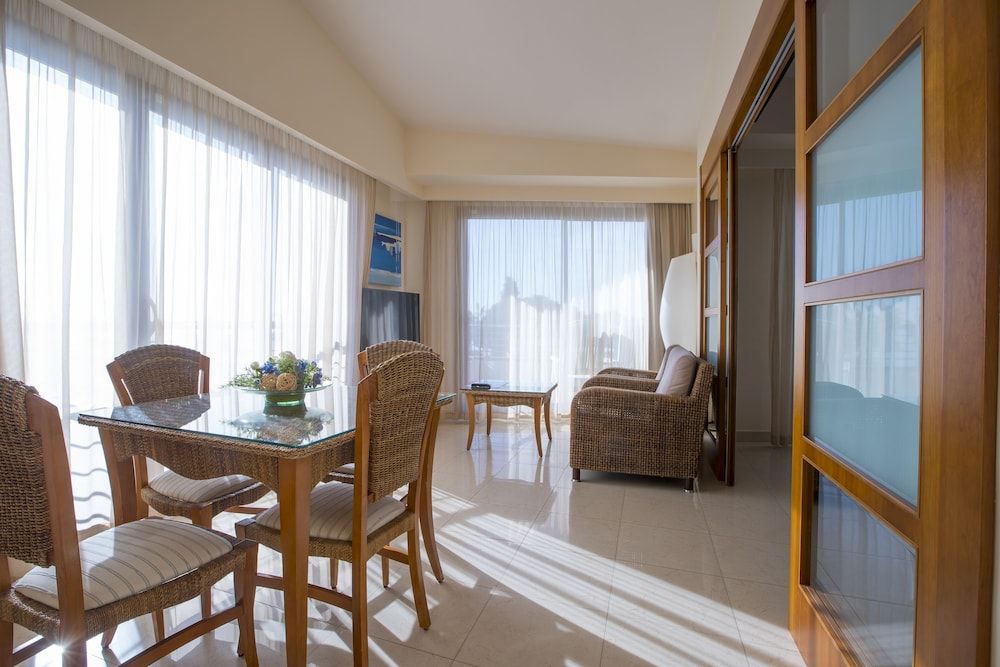 Hotel Miami Mar Panoramic Room, 1 King Bed, Sea View 10