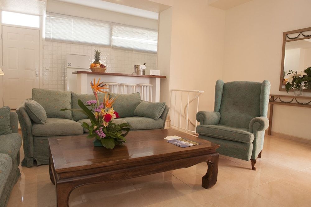 Lloyds Beach Club Aparthotel Apartment, 2 Bedrooms 6