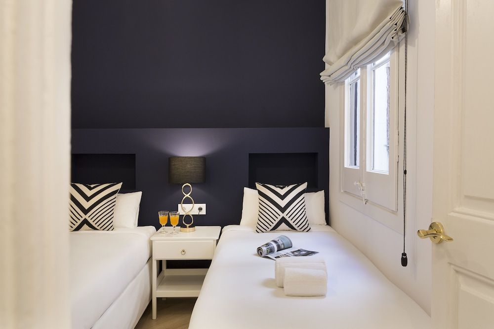 Habitat Apartments Grace Apartment, 3 Bedrooms, Balcony, City View 3