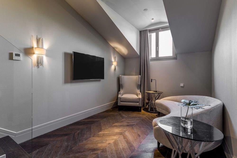 Room Mate Collection Gorka, San Sebastián Duplex 10