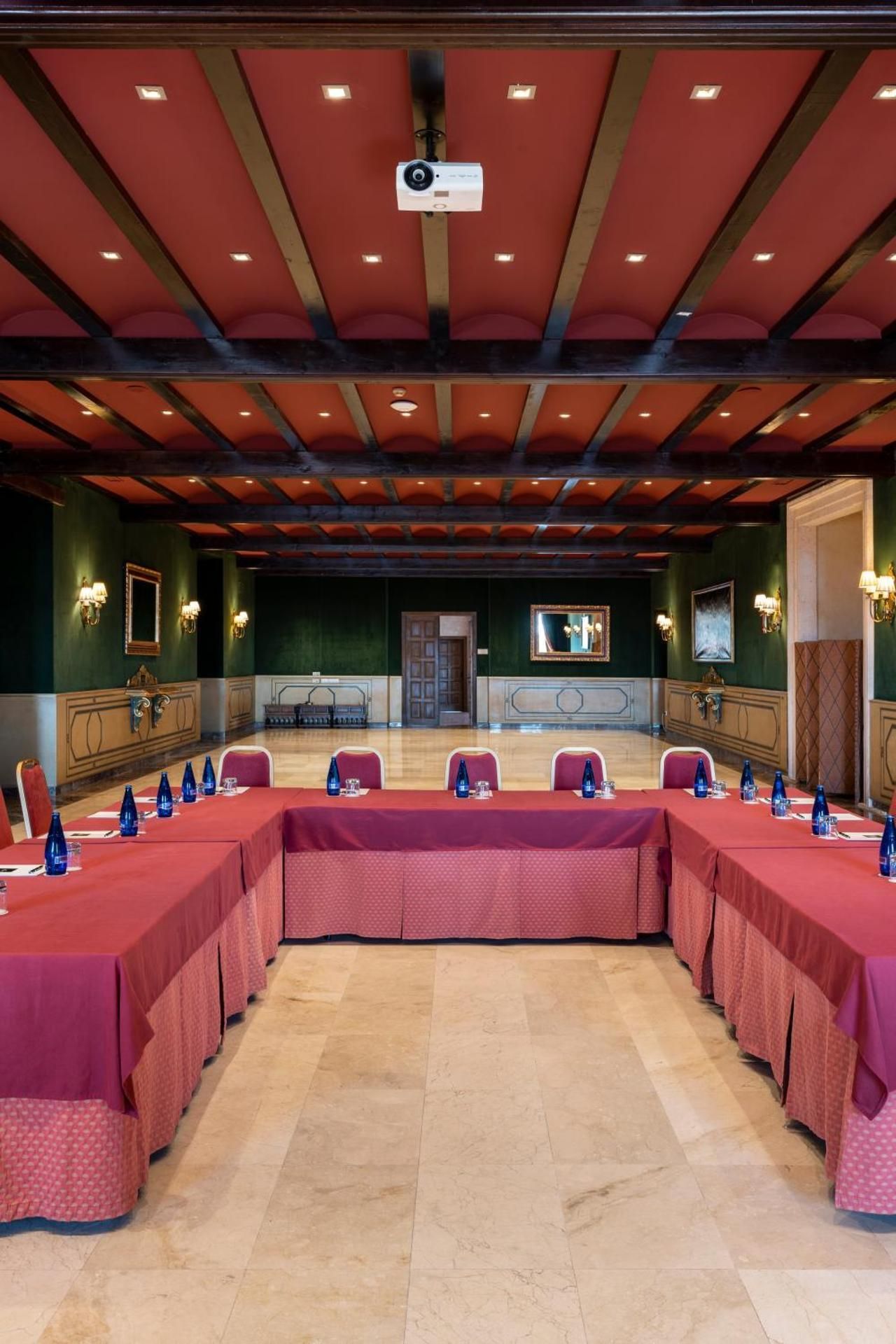 meeting room / ballrooms