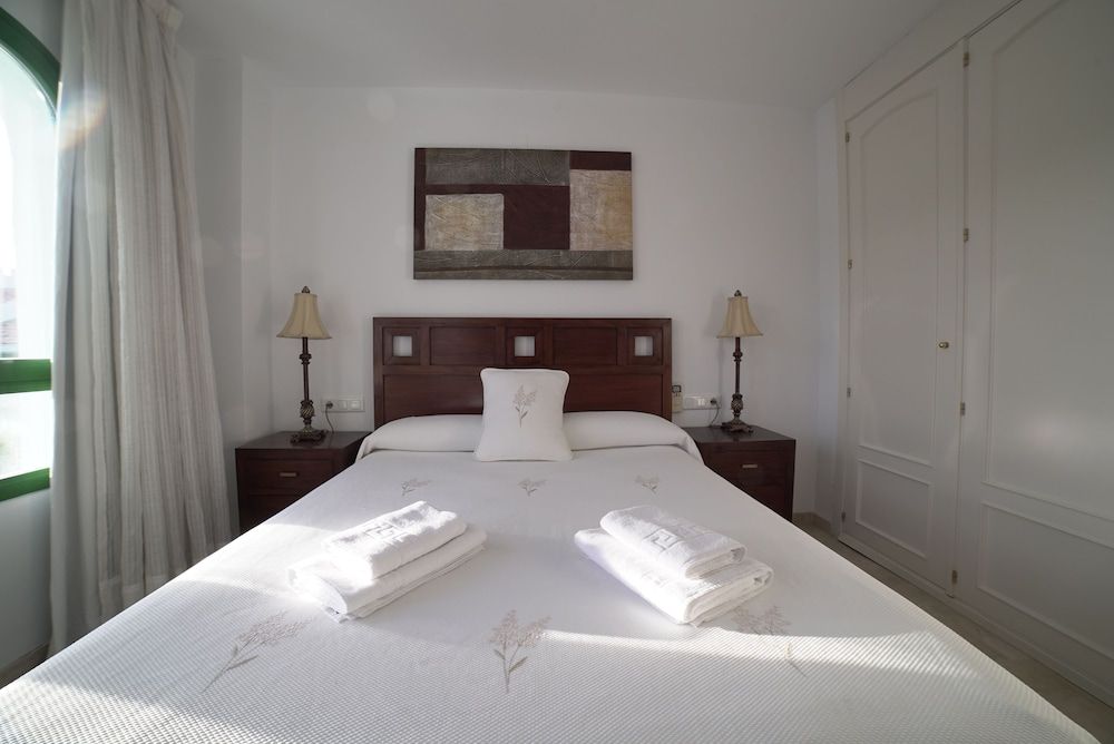 Hotel Apartamentos Manilva Sun Apartment, 3 Bedrooms, Terrace