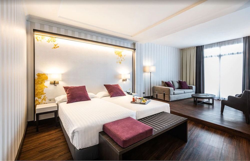 undefined Intelier Palacio de San Martín Hotel by Intelier Hotels & Suites 5
