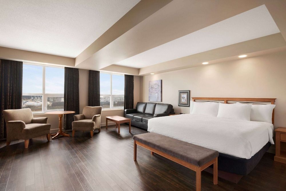 Room, 1 King Bed, Non Smoking