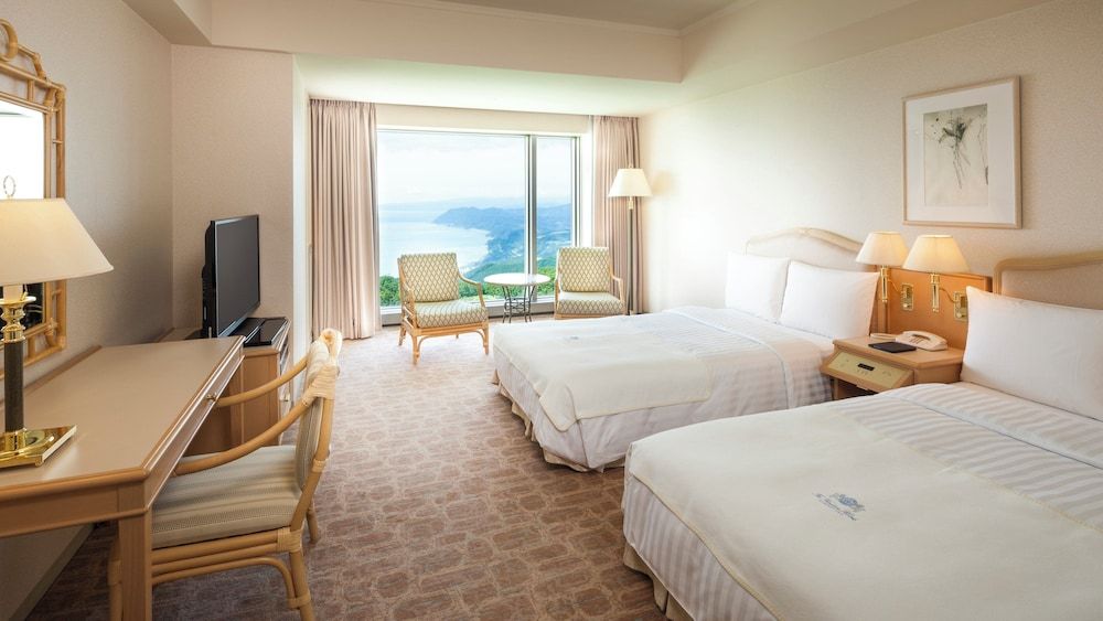 Premium Room, 2 Twin Beds (Sea Side)