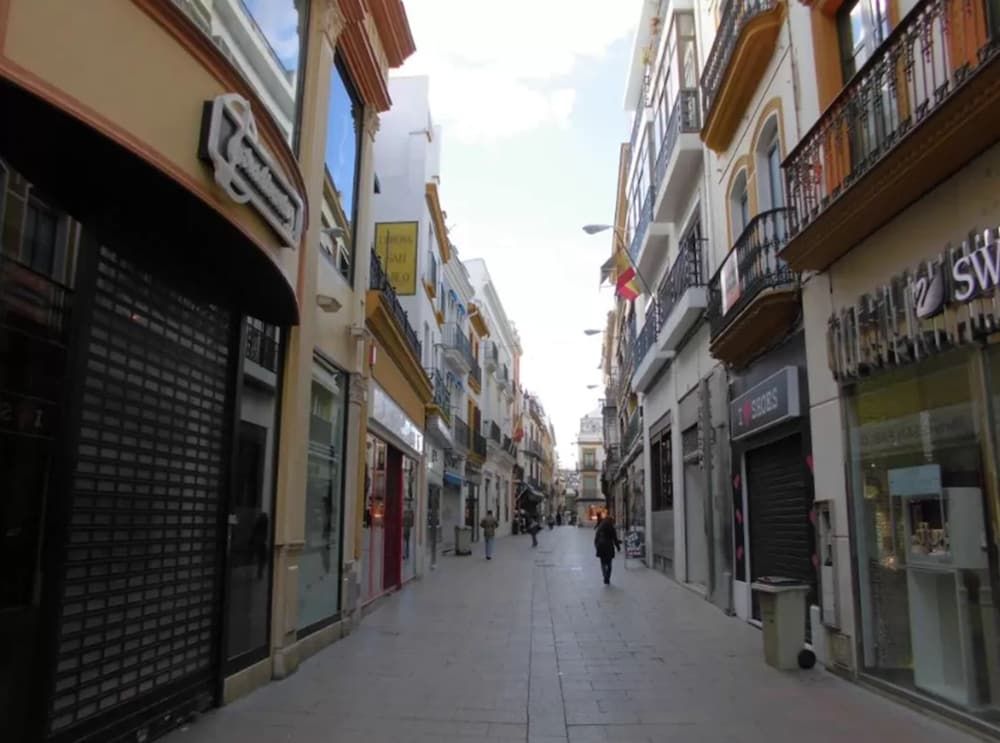 undefined Hostel One Catedral 6