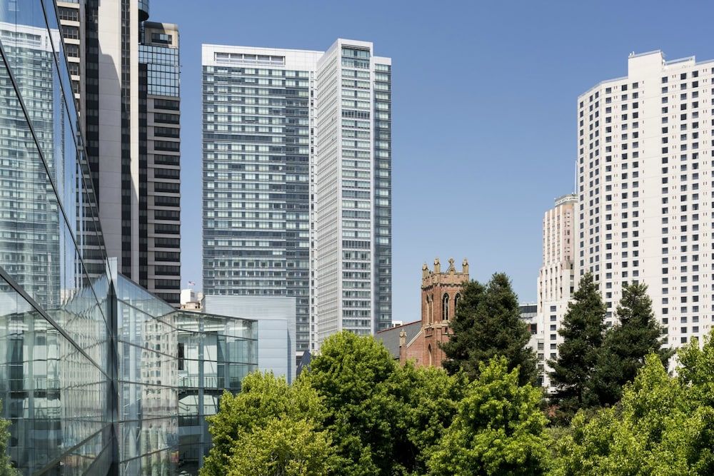 undefined Four Seasons Hotel San Francisco 6