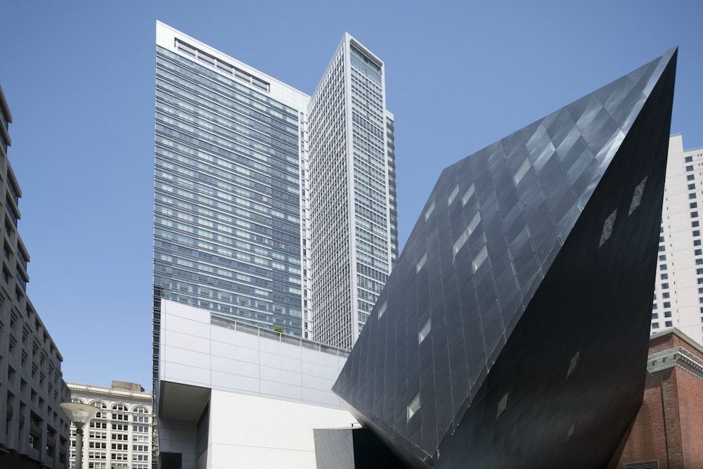 undefined Four Seasons Hotel San Francisco 3