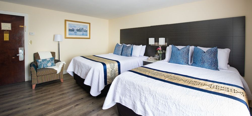 Standard Room, 2 Queen Beds, Non Smoking