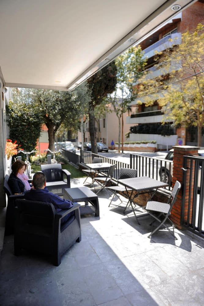 Tres Torres Atiram Hotel