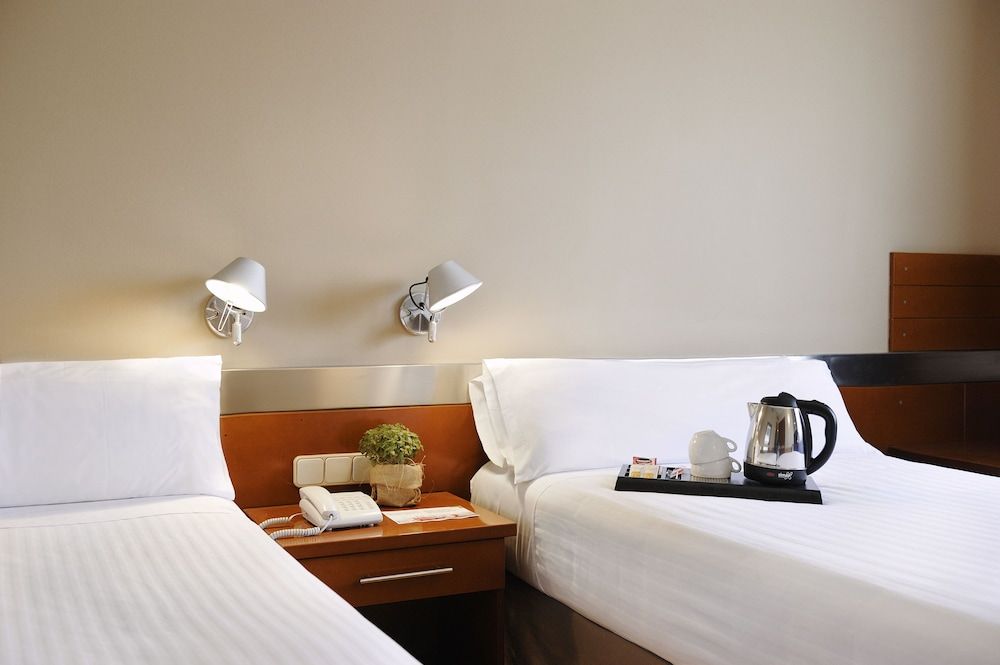 Tres Torres Atiram Hotel Standard Twin Room 3