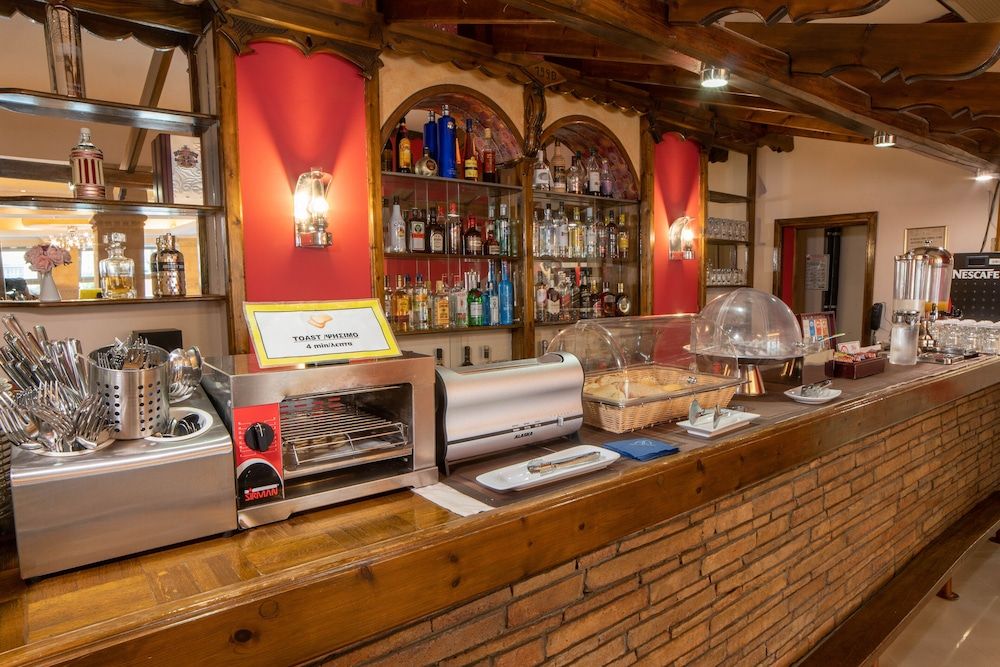 undefined Anita Hotel 10