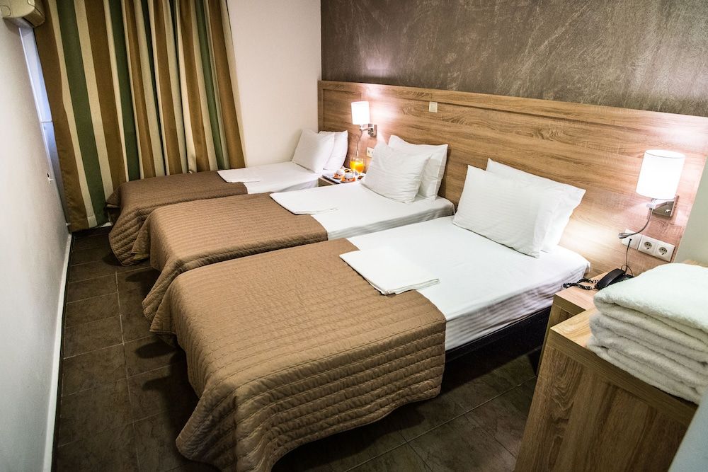 undefined Anita Hotel 2