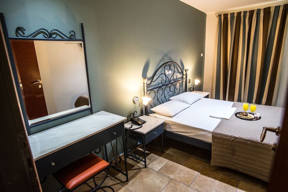 Anita Hotel Standard Double or Twin Room 6