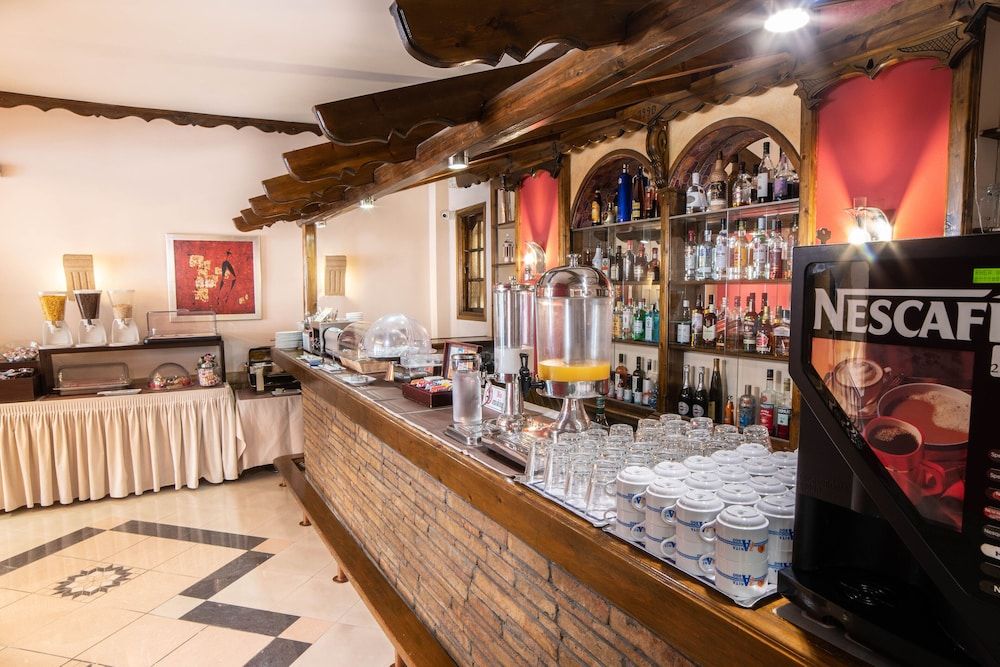 undefined Anita Hotel 9