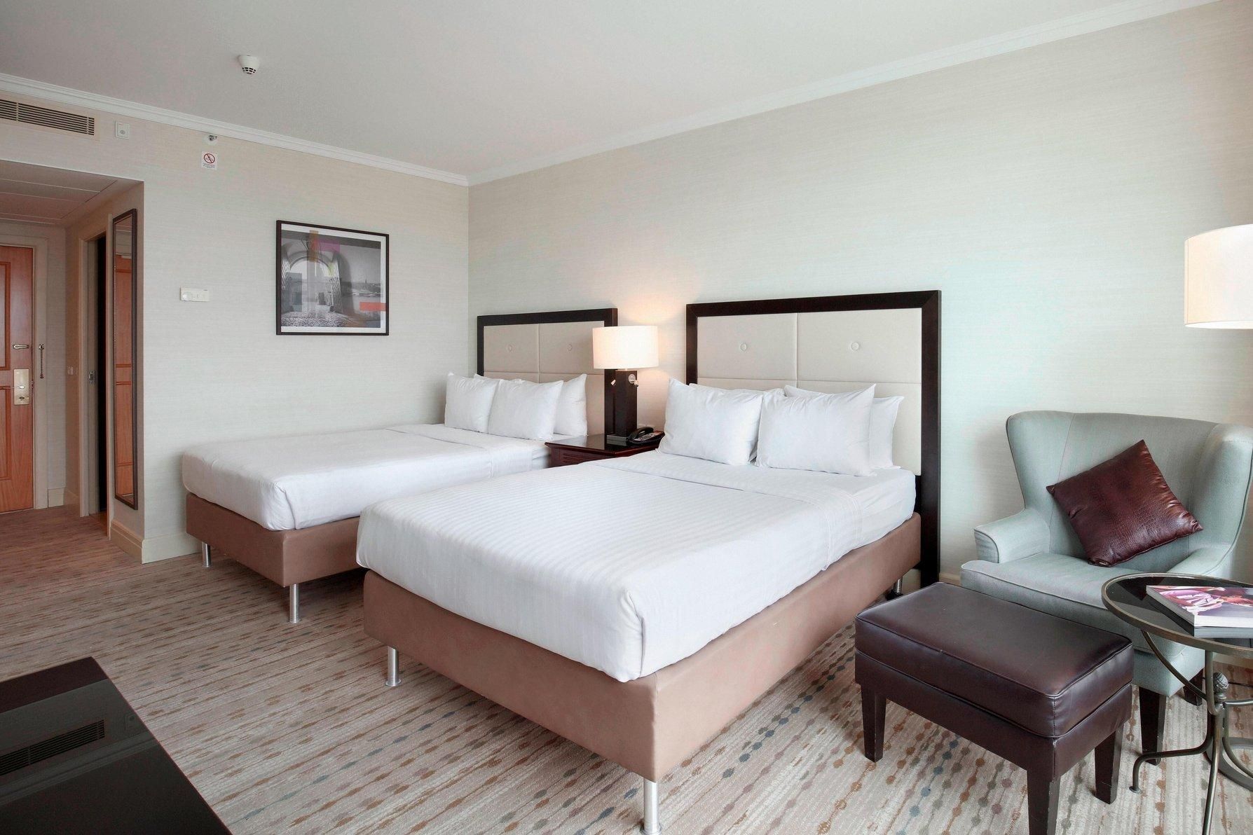 Executive Room, Executive lounge access, Guest room, 2 Double, Water view, High floor