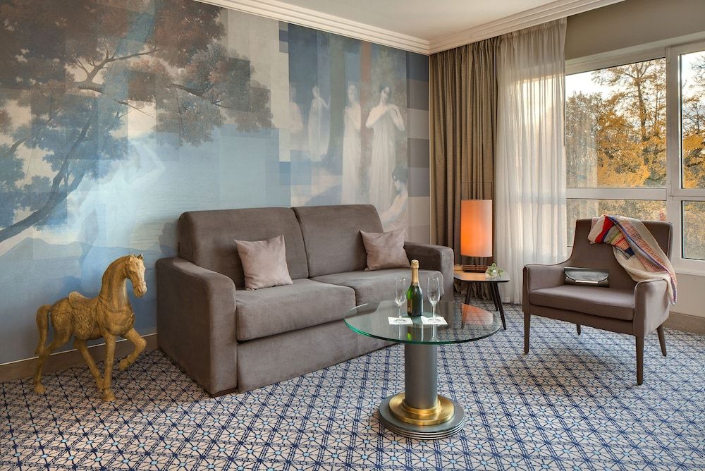 Célestins Spa Thermal & Hôtel Deluxe Suite 4