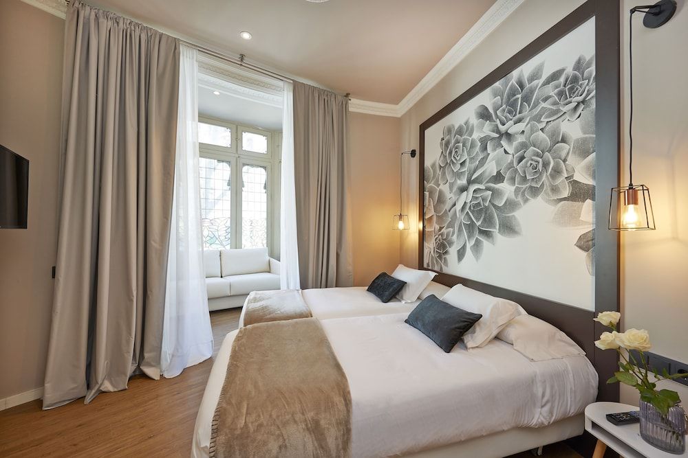 Hostal Central Barcelona Family Room