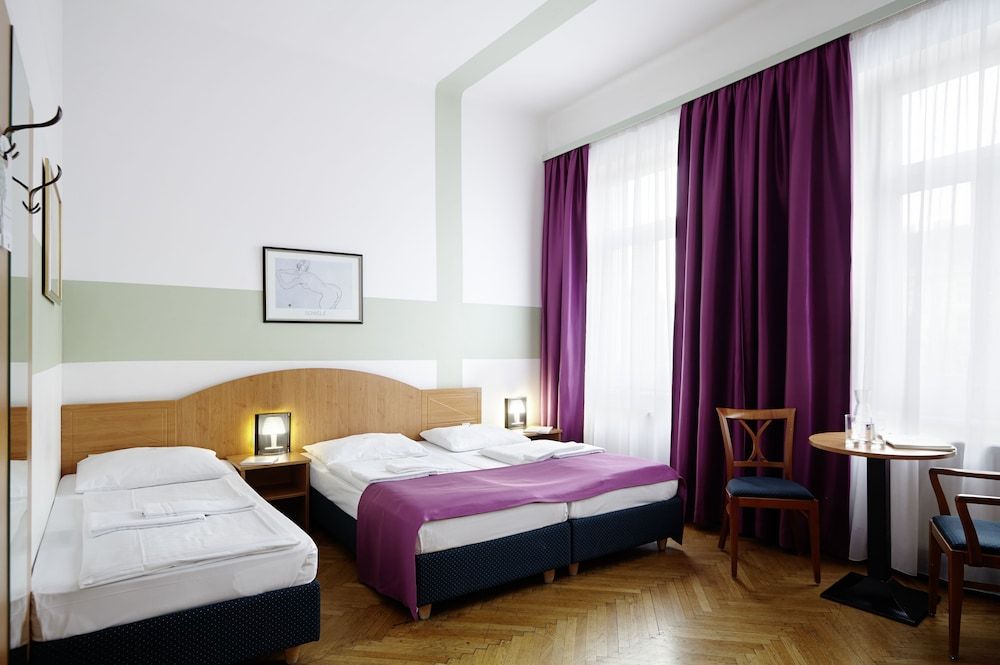 undefined BoutiqueHOTEL Donauwalzer 3