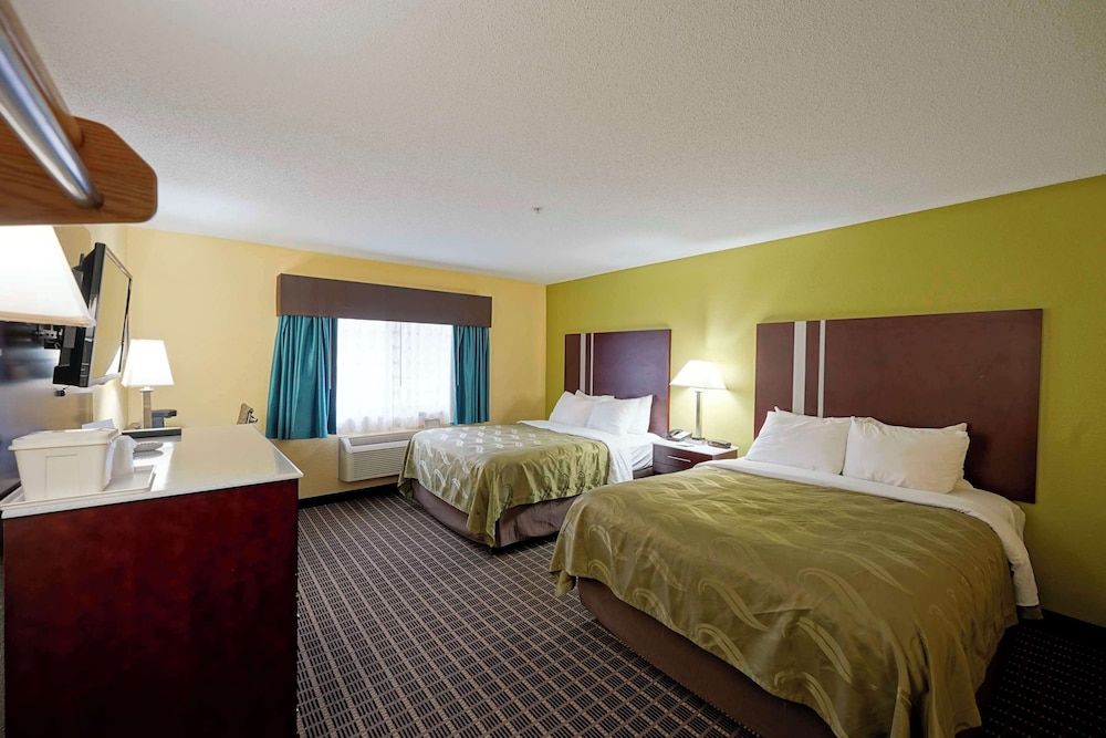 Room, 2 Queen Beds, Accessible, Non Smoking