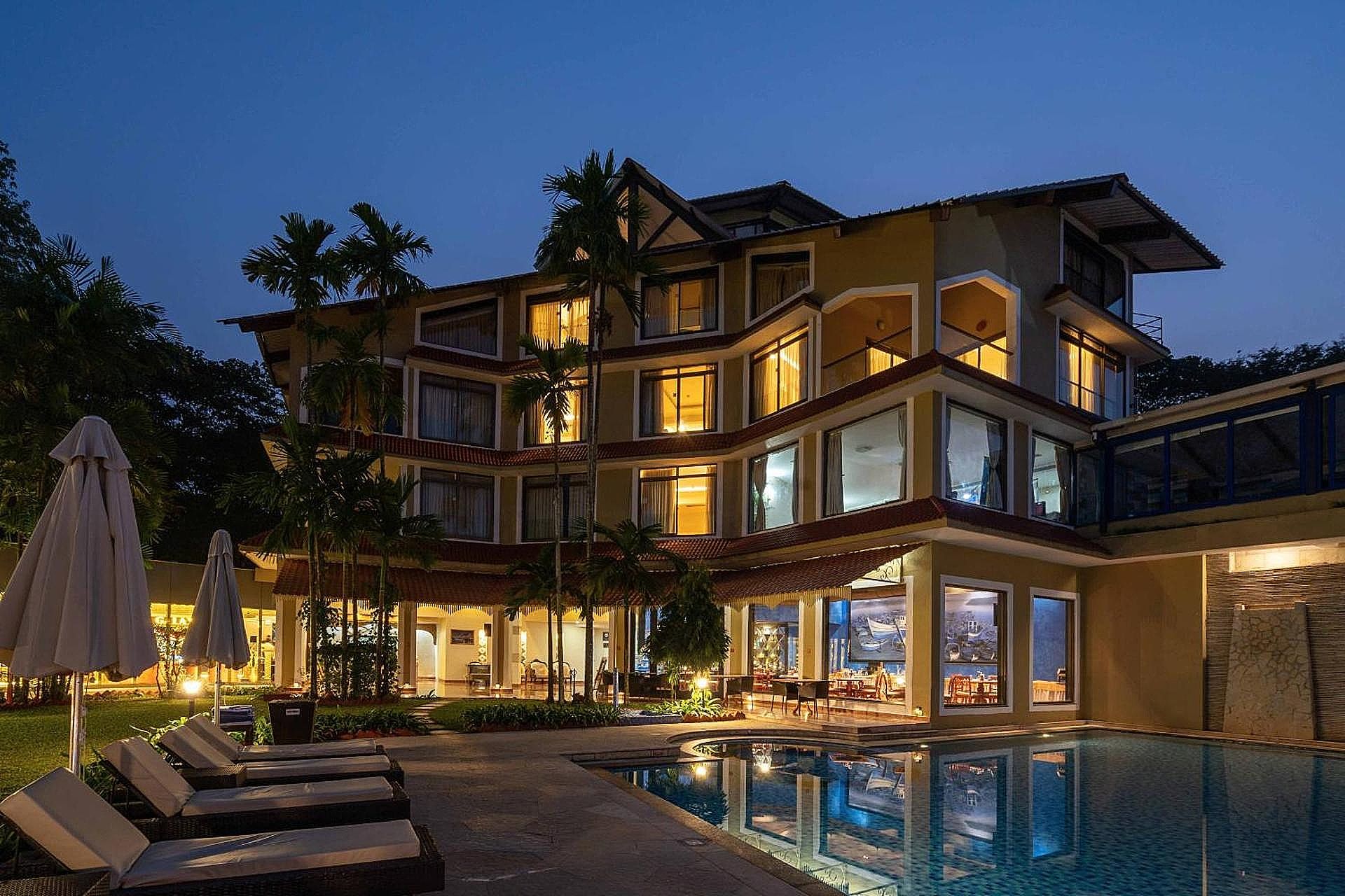 undefined The Crown Goa 9