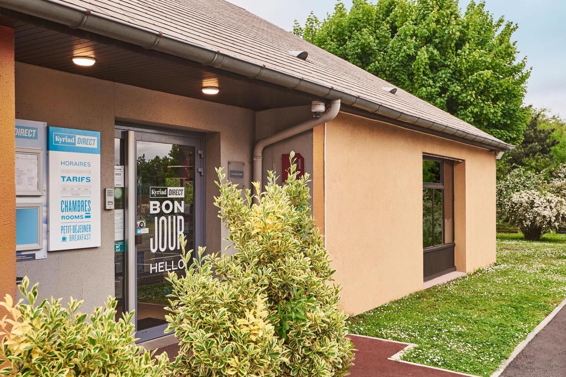 Kyriad Direct Le Bourget Gonesse