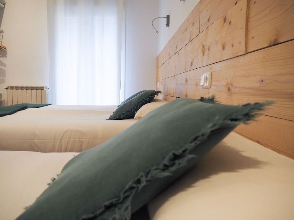 Family Triple Room, 1 Bedroom, Refrigerator & Microwave, Beachside