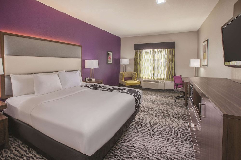 La Quinta Inn & Suites by Wyndham NW Tucson Marana Room, 1 King Bed
