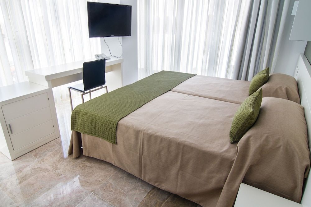 Hotel Senderos Double or Twin Room