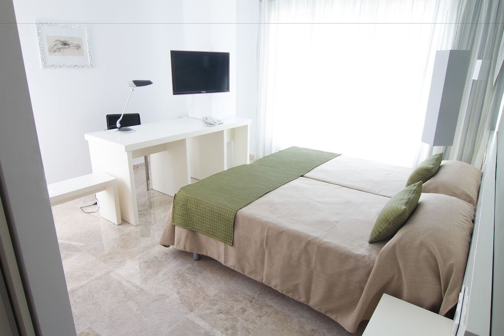 Hotel Senderos Double or Twin Room 2