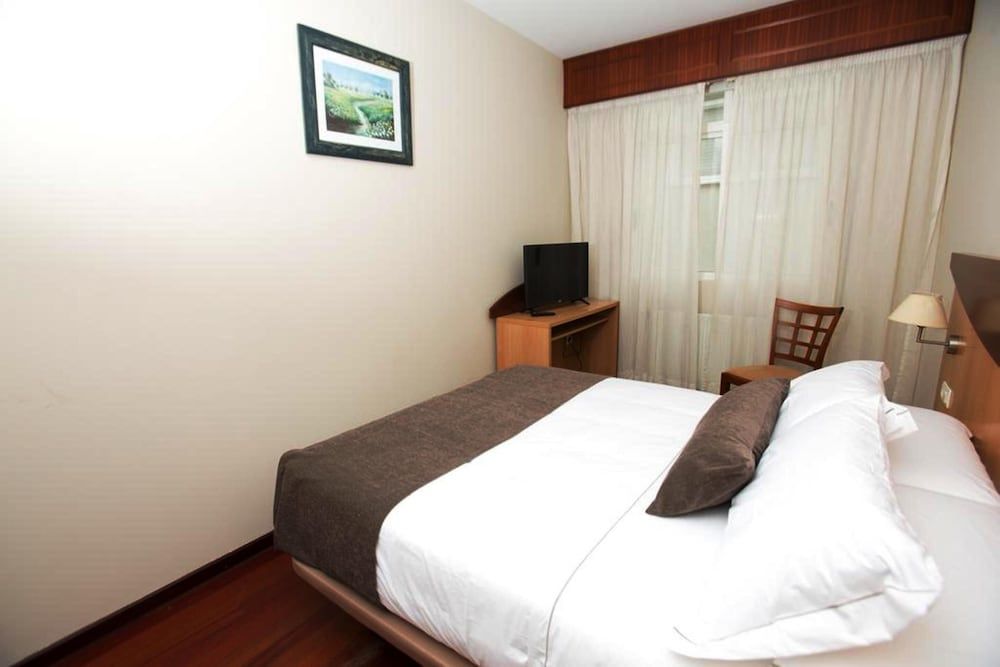 Hotel Real Ferrol Standard Double Room 2