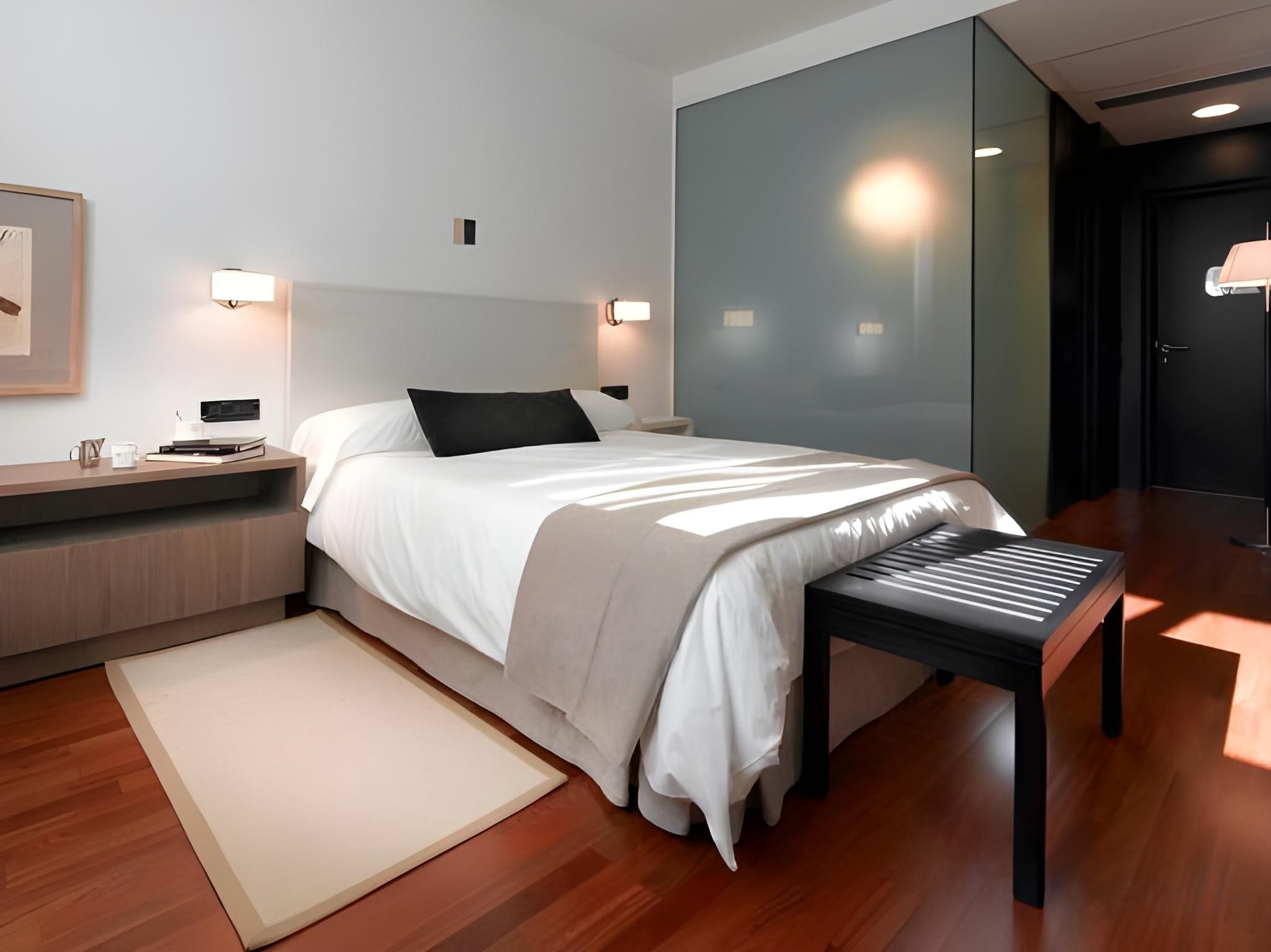 Parador de Antequera Standard Double Room 2