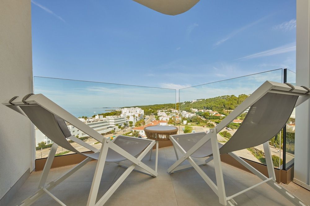 Double Room, Balcony