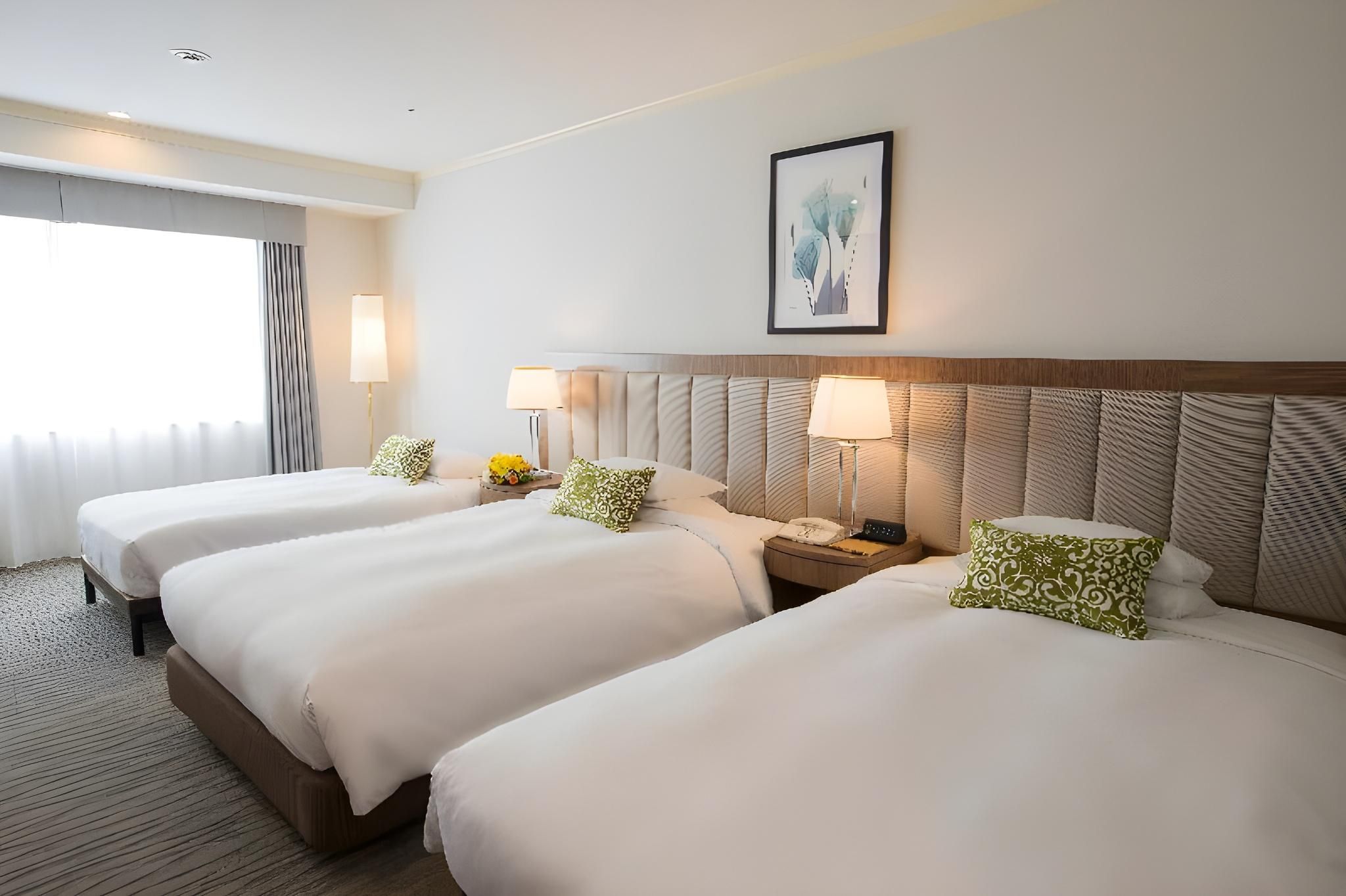 Superior Twin Room C with Separated Bathroom and Toilet - Non-Smoking